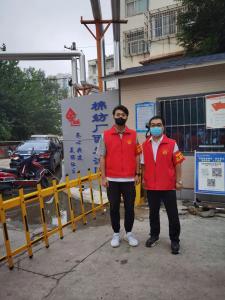 市文旅集團一線戰(zhàn)“疫”之：“帥飛了”組合秒變“救火勇士”，“暖心”大白全心全意為居民服務(wù)